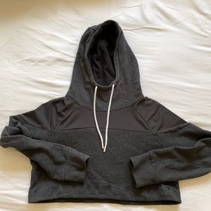 Crop Dark Grey Sweater - Limited edition Gymshark x Nikki Blackketter